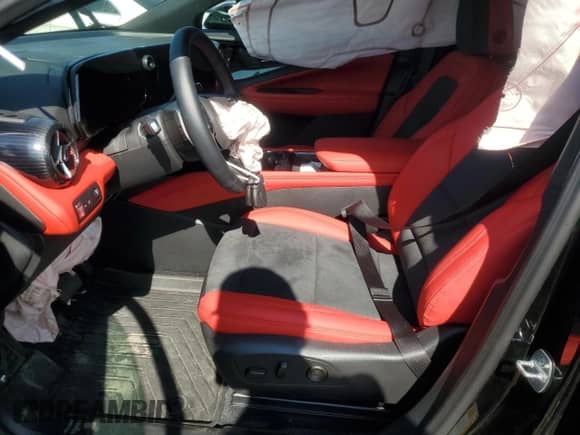 2025 Chevrolet Blazer с VIN 3GNKDJRJ4SS119509, выставлен на аукционе Copart как лот 71730995 с пробегом 4 145 миль миль и Списание • Salvage title. История ставок и продаж доступна на DreamBid. Изображение 7.