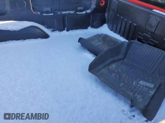 2018 Chevrolet Silverado 1500 LS с VIN 1GCNKNEC7JZ303631, выставлен на аукционе Copart как лот 45029865 с пробегом 124 417 миль миль и Списание • Salvage title. История ставок и продаж доступна на DreamBid. Изображение 10.