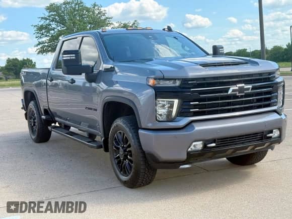 2020 Chevrolet Silverado 2500 с VIN 1GC4YRE71LF146817, выставлен на аукционе Copart как лот 57932375 с пробегом 13 170 миль миль и Списание • Salvage title. История ставок и продаж доступна на DreamBid. Изображение 1.
