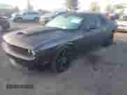 2017 Dodge Challenger R/T с VIN 2C3CDZBT2HH639831, выставлен на аукционе IAAI как лот 43357458 с пробегом 51 038 миль миль и . История ставок и продаж доступна на DreamBid. Изображение 2.