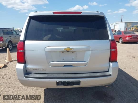 2017 Chevrolet Suburban LT с VIN 1GNSCHKC9HR287701, выставлен на аукционе IAAI как лот 42510491 с пробегом 166 568 миль миль и . История ставок и продаж доступна на DreamBid. Изображение 16.
