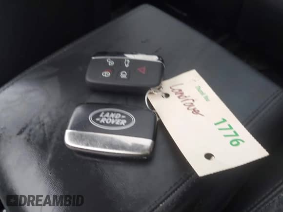 2018 Land Rover Discovery Sport HSE с VIN SALCR2SX8JH754087, выставлен на аукционе IAAI как лот 41454577 с пробегом 81 766 миль миль и . История ставок и продаж доступна на DreamBid. Изображение 11.