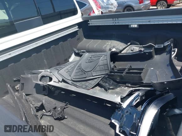 2025 Nissan Frontier SV with VIN 1N6ED1EJ3SN617347, listed as a IAAI auction lot 42363018 with 5,192 mi miles and . Bid and sale history available at DreamBid. Image 12.