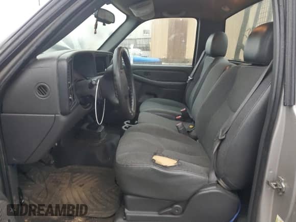 2006 Chevrolet Silverado 1500 Work Truck with VIN 3GCEC14X56G258061, listed as a Copart auction lot 85169925 with 175,600 mi miles and Salvage title. Bid and sale history available at DreamBid. Image 7.