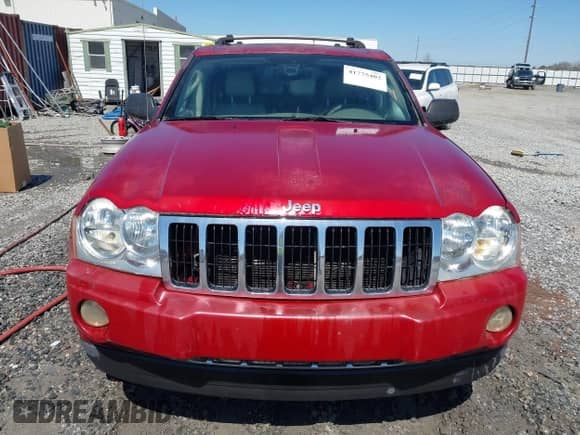 2005 Jeep Grand Cherokee with VIN 1J4GS58NX5C524522, listed as a IAAI auction lot 41775402 with 252,113 mi miles and . Bid and sale history available at DreamBid. Image 6.