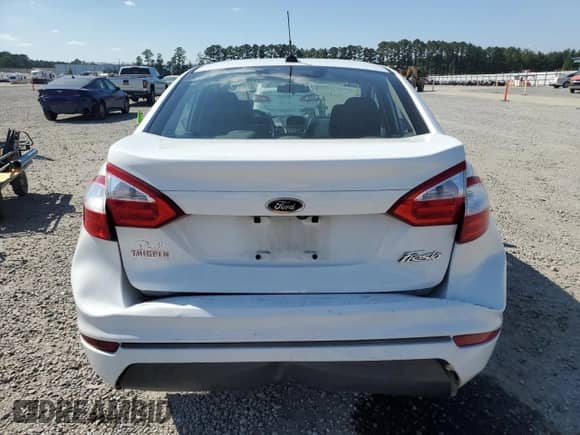 2019 Ford Fiesta S с VIN 3FADP4AJ1KM119273, выставлен на аукционе Copart как лот 81134295 с пробегом 96 133 миль миль и Списание • Salvage title. История ставок и продаж доступна на DreamBid. Изображение 6.