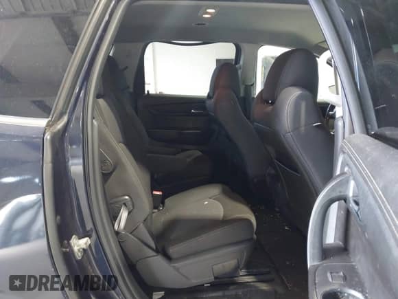 2015 Chevrolet Traverse LT с VIN 1GNKRGKD1FJ381388, выставлен на аукционе IAAI как лот 42829951 с пробегом 200 106 миль миль и . История ставок и продаж доступна на DreamBid. Изображение 8.