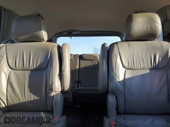 2006 Toyota Sienna XLE z VIN 5TDBA22C76S074255, wystawiony jako Copart lot #71065935 z przebiegiem 216 218 mil mil oraz Szkoda całkowita • Salvage title. Historia ofert i sprzedaży dostępna na DreamBid. Obrazek 10.