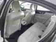 2022 Volvo S60 Momentum с VIN 7JRL12FZ0NG154042, выставлен на аукционе IAAI как лот 42268170 с пробегом 40 638 миль миль и . История ставок и продаж доступна на DreamBid. Изображение 8.