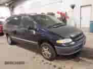 1997 Dodge Caravan SE с VIN 1B4GP44RXVB458664, выставлен на аукционе IAAI как лот 41402638 с пробегом 105 906 миль миль и . История ставок и продаж доступна на DreamBid. Изображение 1.