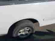 1998 Ford F-150 z VIN 2FTZX1764WCA42109, wystawiony jako IAAI lot #43409593 z przebiegiem 249 476 mil mil oraz . Historia ofert i sprzedaży dostępna na DreamBid. Obrazek 6.