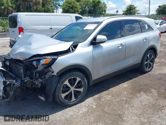 2016 Kia Sorento EX с VIN 5XYPH4A52GG099627, выставлен на аукционе IAAI как лот 42616837 с пробегом 121 492 миль миль и . История ставок и продаж доступна на DreamBid. Изображение 2.