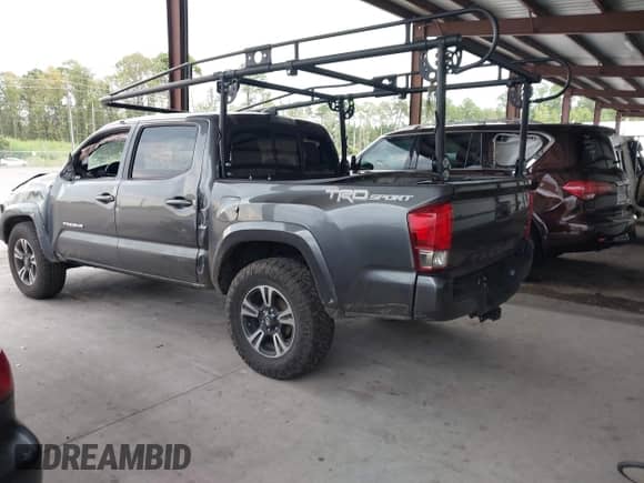 2016 Toyota Tacoma SR5 с VIN 3TMAZ5CN5GM004583, выставлен на аукционе IAAI как лот 43057713 с пробегом 163 436 миль миль и . История ставок и продаж доступна на DreamBid. Изображение 3.