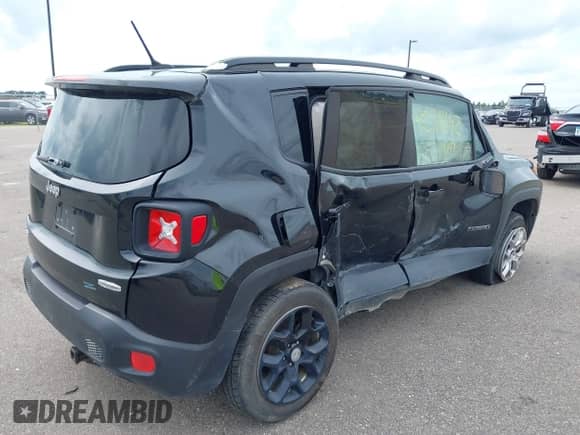 2017 Jeep Renegade Latitude with VIN ZACCJBBB0HPG39330, listed as a IAAI auction lot 42714642 with 130,701 mi miles and . Bid and sale history available at DreamBid. Image 4.