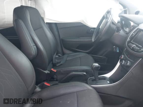 2022 Chevrolet Trax LT с VIN KL7CJLSM6NB568077, выставлен на аукционе IAAI как лот 42047498 с пробегом 24 577 миль миль и . История ставок и продаж доступна на DreamBid. Изображение 5.