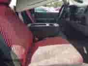 2007 GMC Sierra 1500 Work Truck с VIN 1GTEC14C67Z555452, выставлен на аукционе IAAI как лот 42001378 с пробегом 83 837 миль миль и . История ставок и продаж доступна на DreamBid. Изображение 8.
