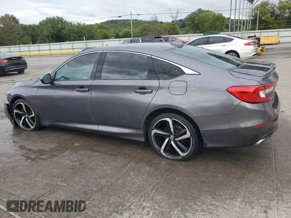2019 Honda Accord Sport с VIN 1HGCV2F33KA035433, выставлен на аукционе Copart как лот 84005625 с пробегом 91 085 миль миль и Списание • Salvage title. История ставок и продаж доступна на DreamBid. Изображение 2.