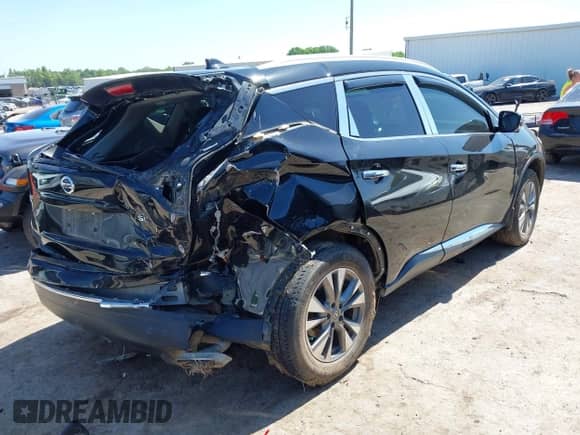 2018 Nissan Murano SL with VIN 5N1AZ2MG7JN199822, listed as a IAAI auction lot 42316302 with 147,728 mi miles and . Bid and sale history available at DreamBid. Image 4.