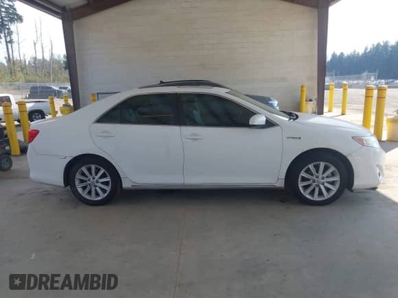 2012 Toyota Camry XLE with VIN 4T1BD1FK7CU021187, listed as a IAAI auction lot 43077106 with 166,781 mi miles and . Bid and sale history available at DreamBid. Image 14.