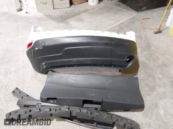 2016 Jeep Compass Sport с VIN 1C4NJDBB5GD587159, выставлен на аукционе IAAI как лот 43377987 с пробегом 93 910 миль миль и . История ставок и продаж доступна на DreamBid. Изображение 12.