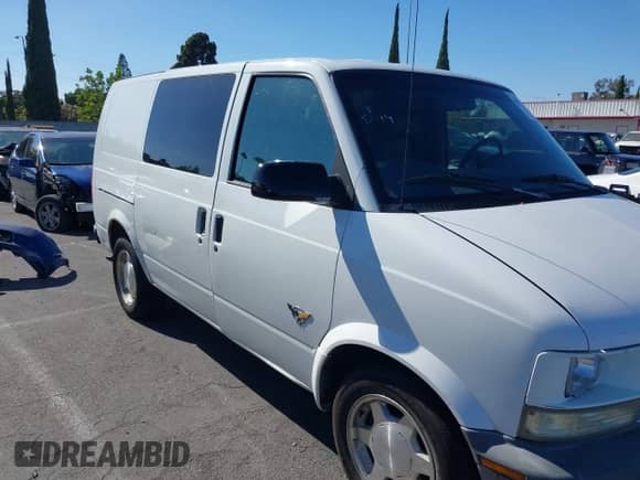 2004 Chevrolet Astro Cargo с VIN 1GCDM19X14B104664, выставлен на аукционе IAAI как лот 40177716 с пробегом 219 901 миль миль и . История ставок и продаж доступна на DreamBid. Изображение 6.