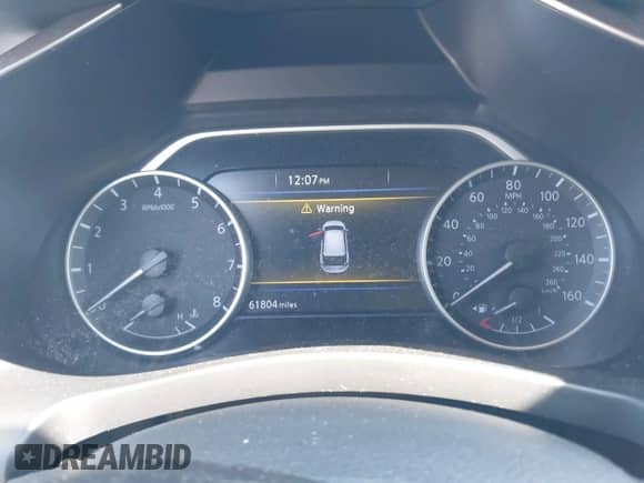 2017 Nissan Murano Platinum with VIN 5N1AZ2MH3HN123999, listed as a IAAI auction lot 43137857 with 61,804 mi miles and . Bid and sale history available at DreamBid. Image 7.