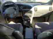 1999 Dodge Caravan с VIN 2B4FP25B4XR469455, выставлен на аукционе Copart как лот 45709935 с пробегом 232 660 миль миль и Списание • Salvage title. История ставок и продаж доступна на DreamBid. Изображение 8.