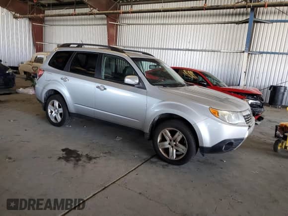 2009 Subaru Forester X Limited z VIN JF2SH646X9H743378, wystawiony jako Copart lot #80383085 z przebiegiem 214 937 mil mil oraz Czysty tytuł • Clean title. Historia ofert i sprzedaży dostępna na DreamBid. Obrazek 4.