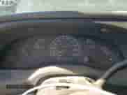 2003 Ford Econoline Cargo с VIN 1FTNE24223HA28032, выставлен на аукционе Copart как лот 79531574 с пробегом 144 256 миль миль и Списание • Salvage title. История ставок и продаж доступна на DreamBid. Изображение 9.