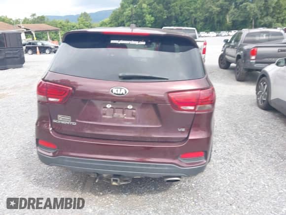 2019 Kia Sorento LX with VIN 5XYPGDA50KG554342, listed as a IAAI auction lot 42756320 with 124,141 mi miles and . Bid and sale history available at DreamBid. Image 17.
