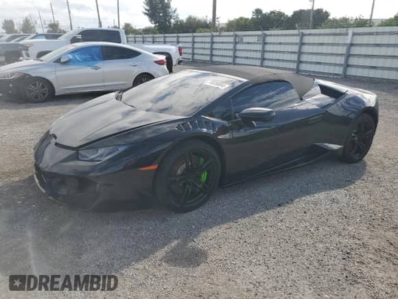 2018 Lamborghini Huracan with VIN ZHWUR2ZF0JLA10922, listed as a Copart auction lot 74699004 with 12,528 mi miles and Clean title. Bid and sale history available at DreamBid. Image 1.