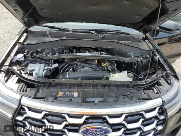 2025 Ford Explorer Platinum with VIN 1FMUK8HH7SGB23840, listed as a Copart auction lot 59996365 with 2,505 mi miles and Salvage title. Bid and sale history available at DreamBid. Image 12.