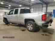 2017 Chevrolet Silverado 1500 LT z VIN 1GCVKREC3HZ194358, wystawiony jako Copart lot #85839615 z przebiegiem 138 320 mil mil oraz Szkoda całkowita • Salvage title. Historia ofert i sprzedaży dostępna na DreamBid. Obrazek 2.