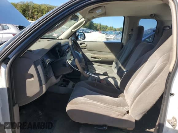 2003 Dodge Dakota с VIN 1D7HG12X13S345079, выставлен на аукционе Copart как лот 81610155 с пробегом 170 370 миль миль и Чистый • Clean title. История ставок и продаж доступна на DreamBid. Изображение 7.