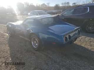 1975 Chevrolet Corvette с VIN 1Z37T5S427965, выставлен на аукционе Copart как лот 82233034 с пробегом 80 297 миль миль и Списание • Salvage title. История ставок и продаж доступна на DreamBid. Изображение 2.
