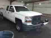 2017 Chevrolet Silverado 1500 Work Truck z VIN 1GCVKNEC1HZ128481, wystawiony jako IAAI lot #42731524 z przebiegiem 198 763 mil mil oraz . Historia ofert i sprzedaży dostępna na DreamBid. Obrazek 1.