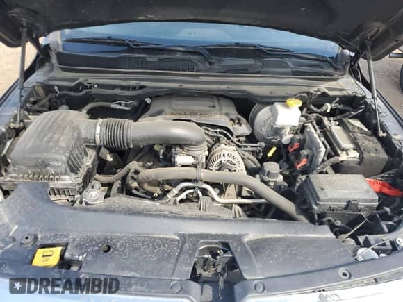 2020 Ram 1500 Big Horn z VIN 1C6SRFMT9LN383893, wystawiony jako Copart lot #71001895 z przebiegiem 100 808 mil mil oraz Szkoda całkowita • Salvage title. Historia ofert i sprzedaży dostępna na DreamBid. Obrazek 11.