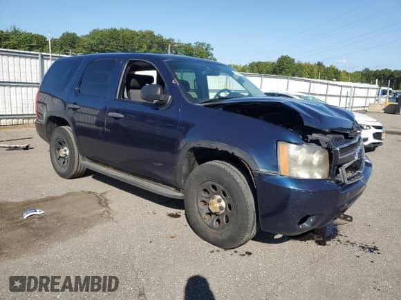 2010 Chevrolet Tahoe LS with VIN 1GNMCAE09AR256410, listed as a Copart auction lot 71730955 with 234,851 mi miles and Salvage title. Bid and sale history available at DreamBid. Image 4.