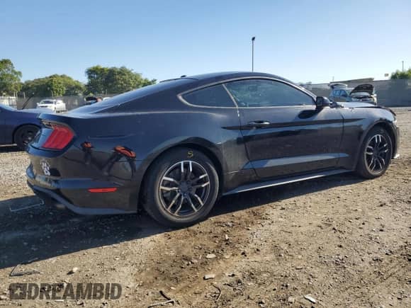 2019 Ford Mustang EcoBoost z VIN 1FA6P8TH1K5185953, wystawiony jako Copart lot #82534085 z przebiegiem 78 873 mil mil oraz Szkoda całkowita • Salvage title. Historia ofert i sprzedaży dostępna na DreamBid. Obrazek 3.