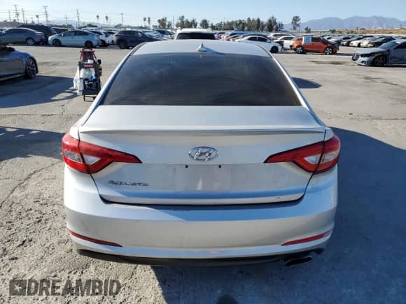 2017 Hyundai Sonata SE with VIN 5NPE24AF0HH580391, listed as a Copart auction lot 85141345 with 105,394 mi miles and Salvage title. Bid and sale history available at DreamBid. Image 6.