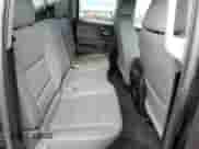 2017 GMC Sierra 1500 SLT z VIN 1GTV2NEJ6HZ158879, wystawiony jako Copart lot #63765645 z przebiegiem 73 951 mil mil oraz Szkoda całkowita • Salvage title. Historia ofert i sprzedaży dostępna na DreamBid. Obrazek 10.