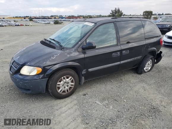 2007 Dodge Caravan SE with VIN 1D4GP25R67B204705, listed as a Copart auction lot 81151875 with 227,434 mi miles and Clean title. Bid and sale history available at DreamBid. Image 1.