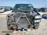 2004 Chevrolet Silverado 1500 Work Truck z VIN 1GCEC14X54Z131159, wystawiony jako Copart lot #50174095 z przebiegiem 61 774 mil mil oraz Szkoda całkowita • Salvage title. Historia ofert i sprzedaży dostępna na DreamBid. Obrazek 5.