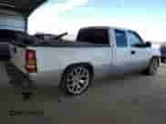 2005 GMC Sierra 1500 SLE с VIN 1GTEC19T55Z270652, выставлен на аукционе Copart как лот 47251955 с пробегом 144 923 миль миль и Списание • Salvage title. История ставок и продаж доступна на DreamBid. Изображение 3.