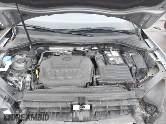 2020 Volkswagen Tiguan S с VIN 3VV1B7AX3LM127590, выставлен на аукционе IAAI как лот 40852532 с пробегом 62 465 миль миль и . История ставок и продаж доступна на DreamBid. Изображение 10.