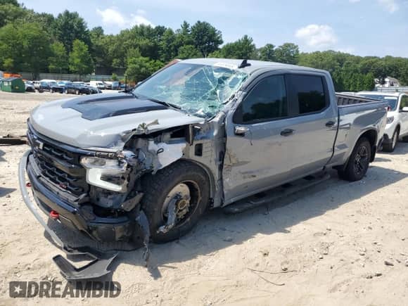 2024 Chevrolet Silverado 1500 LT Trail Boss with VIN 3GCUDFED8RG429528, listed as a Copart auction lot 65809865 with 8,406 mi miles and Salvage title. Bid and sale history available at DreamBid. Image 1.