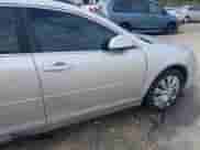 2010 Chevrolet Malibu 1LT с VIN 1G1ZC5E04AF215912, выставлен на аукционе IAAI как лот 43285326 с пробегом 250 053 миль миль и . История ставок и продаж доступна на DreamBid. Изображение 14.