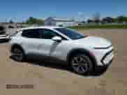 2025 Chevrolet Equinox EV LT с VIN 3GN7DLRP8SS138425, выставлен на аукционе Copart как лот 56560955 с пробегом 19 961 миль миль и Списание • Salvage title. История ставок и продаж доступна на DreamBid. Изображение 4.