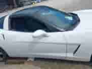 2012 Chevrolet Corvette 3LT с VIN 1G1YG2DW3C5110968, выставлен на аукционе IAAI как лот 42610660 с пробегом 62 803 миль миль и . История ставок и продаж доступна на DreamBid. Изображение 13.