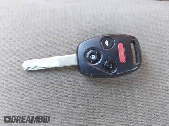 2005 Honda Accord LX with VIN 1HGCM66355A046898, listed as a IAAI auction lot 42837325 with Not provided miles and . Bid and sale history available at DreamBid. Image 11.